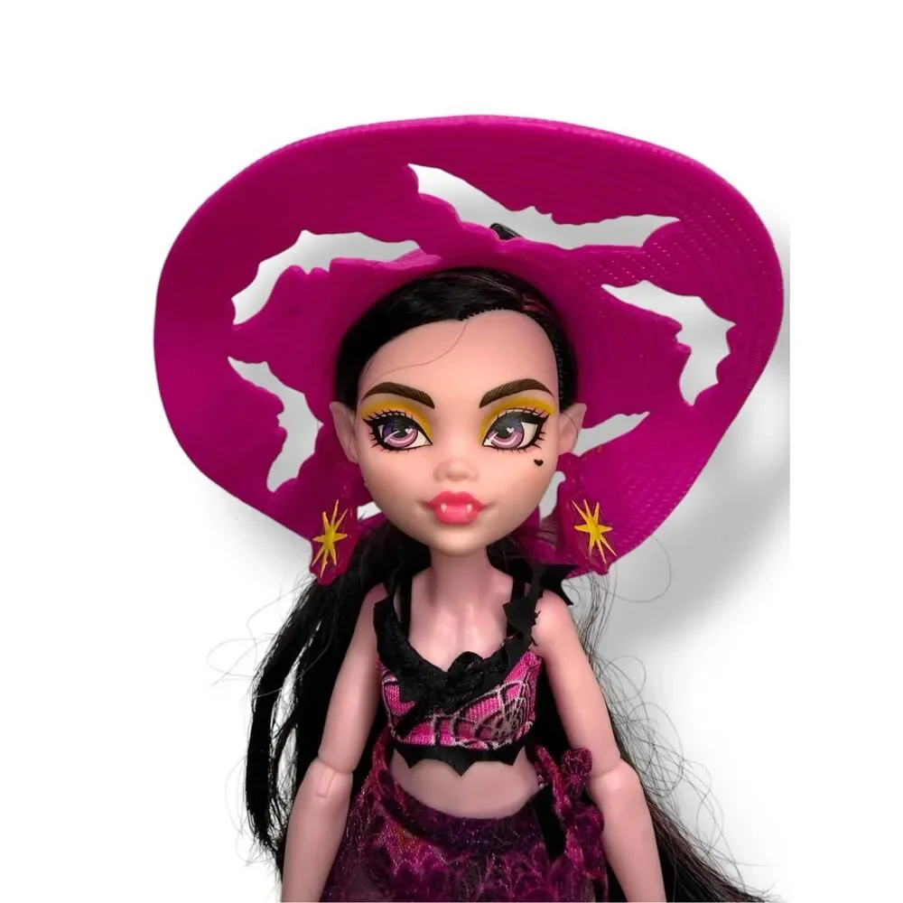 Monster High Scare-adise Island Draculaura Doll Swimsuit Sarong & Accessories - Picture 2 of 7
